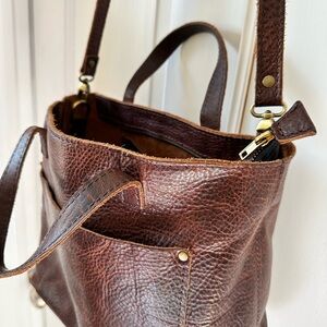 Portland Leather Tote Bag w/zipper gently used but looks broken in.